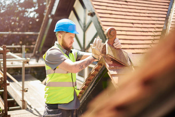 Best Roof Maintenance Services  in Glendale, MO